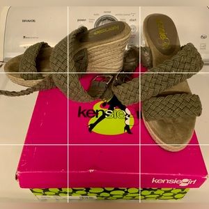 Kensie Sandals 6.5